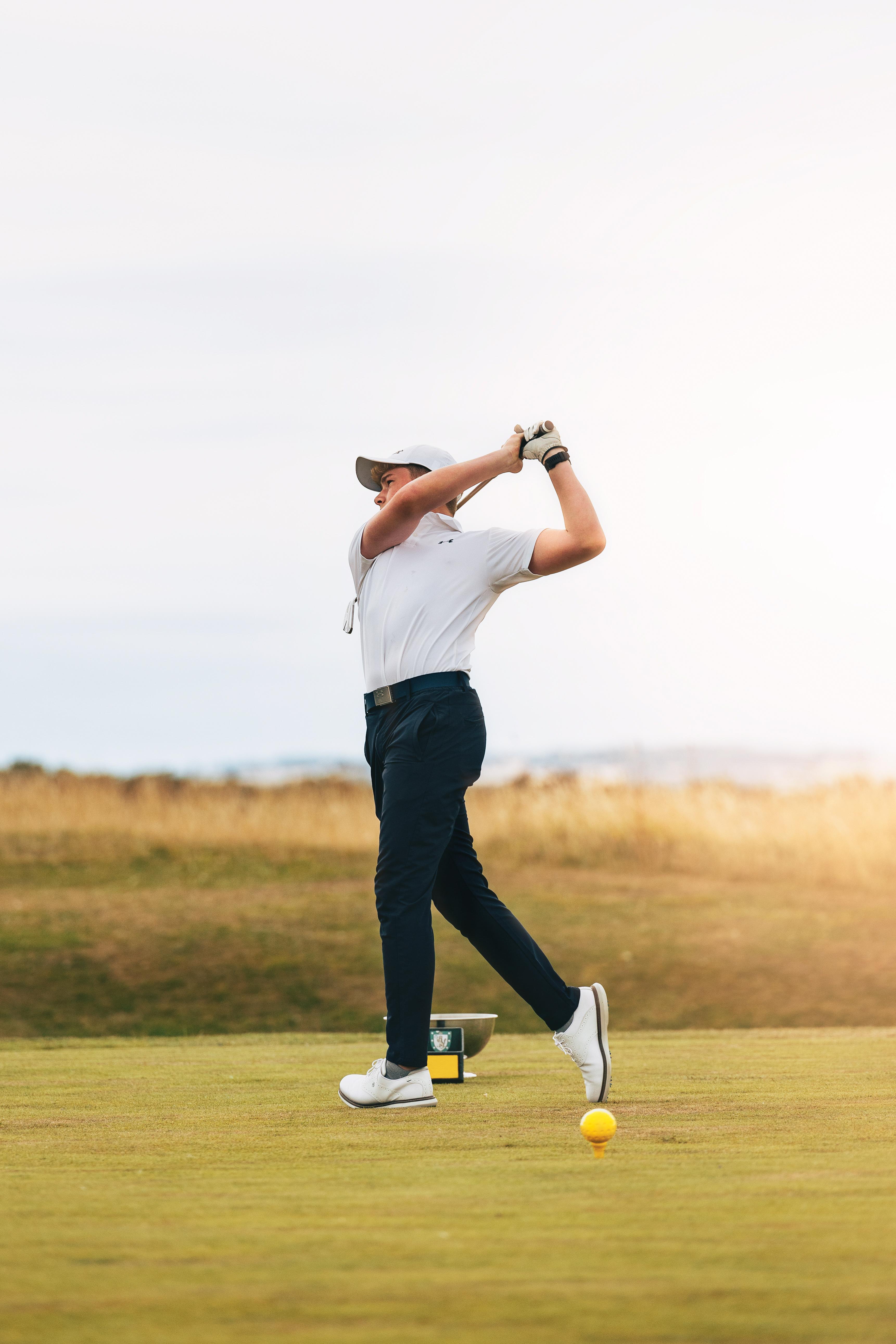 Dornoch Station Hotell Eksteriør bilde Golf player
