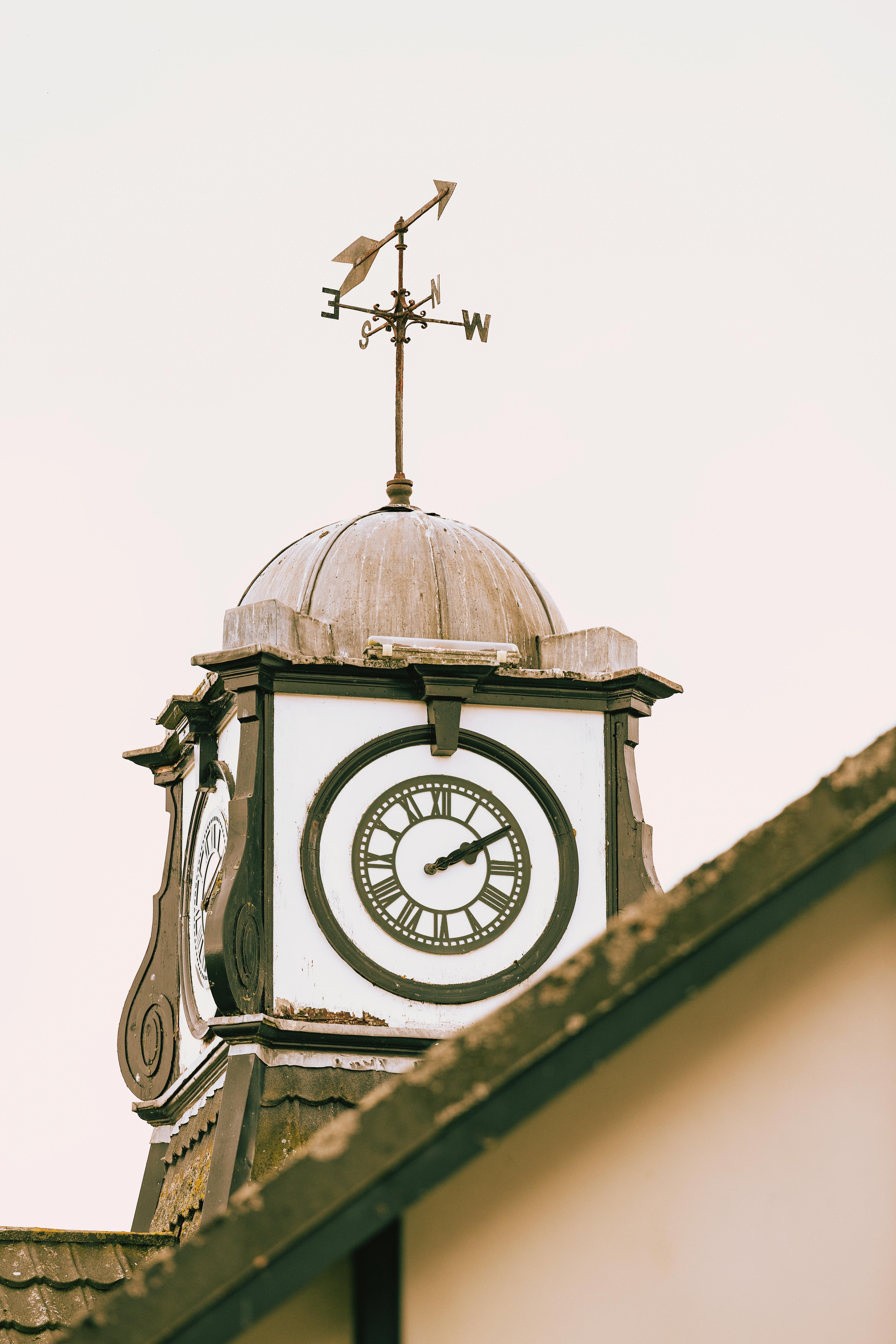 Dornoch Station Hotell Eksteriør bilde The clock tower