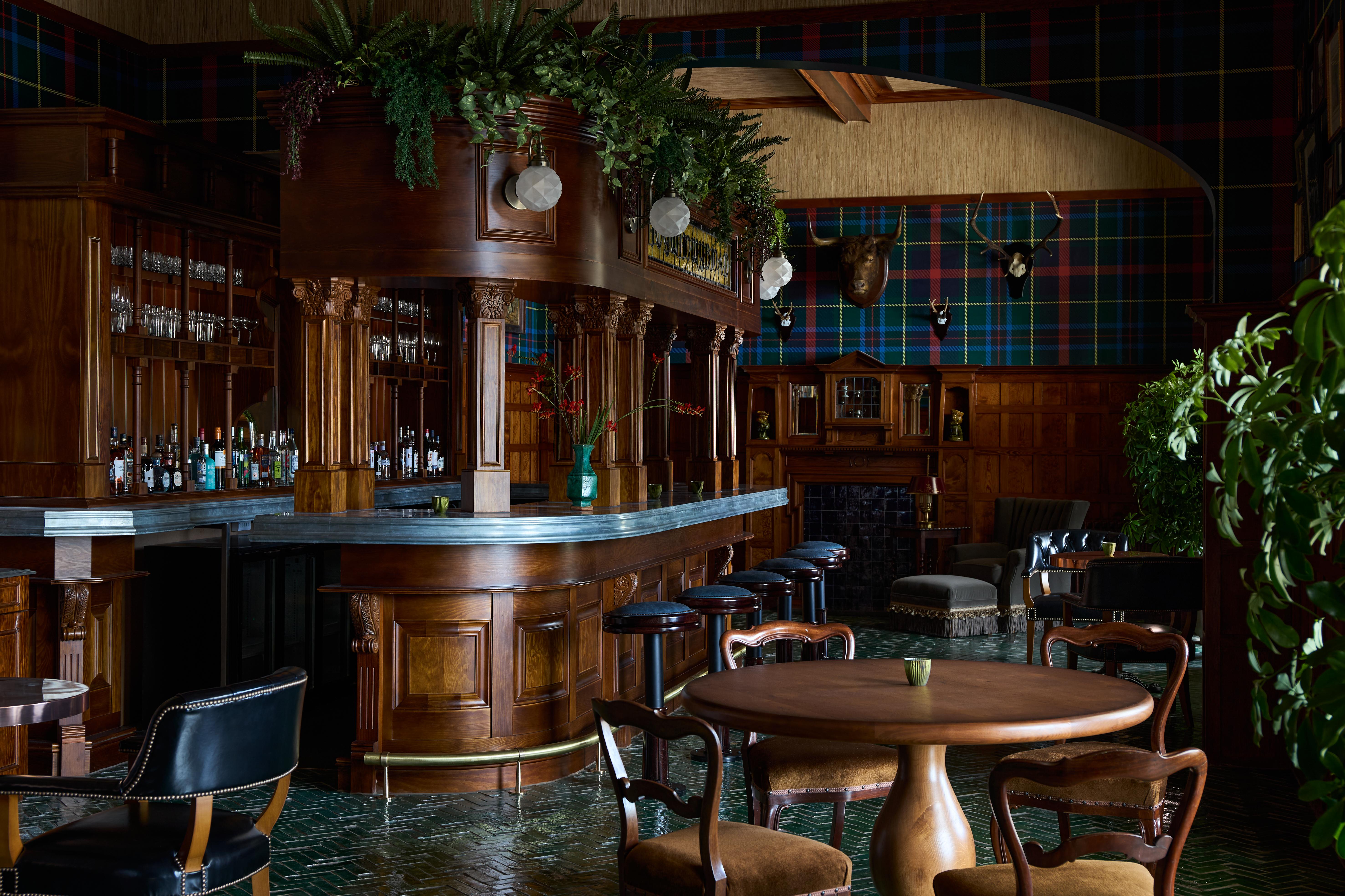 Dornoch Station Hotell Eksteriør bilde The bar at the 2010 World Economic Forum